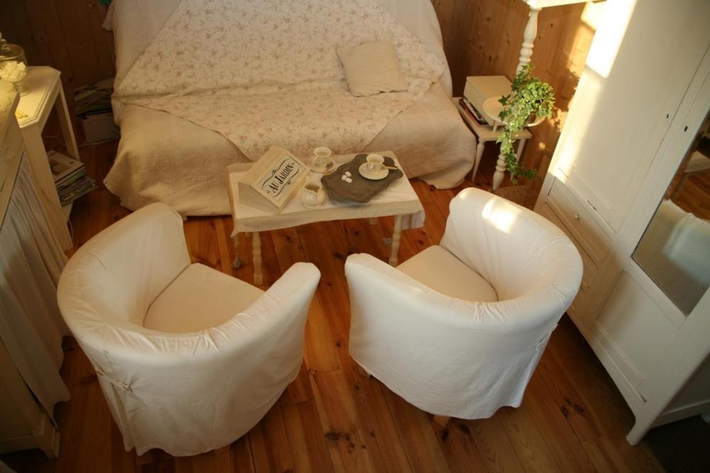 Chambres "Au Jardin" Biscarrosse Ruang foto